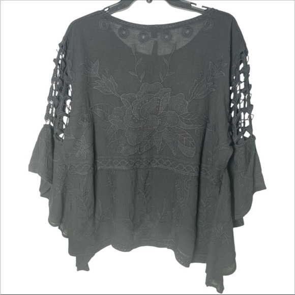 Coco + Carmen Embroidered floral crochet bell Sleeve Top Black Whimsigoth S/M - Picture 3 of 4